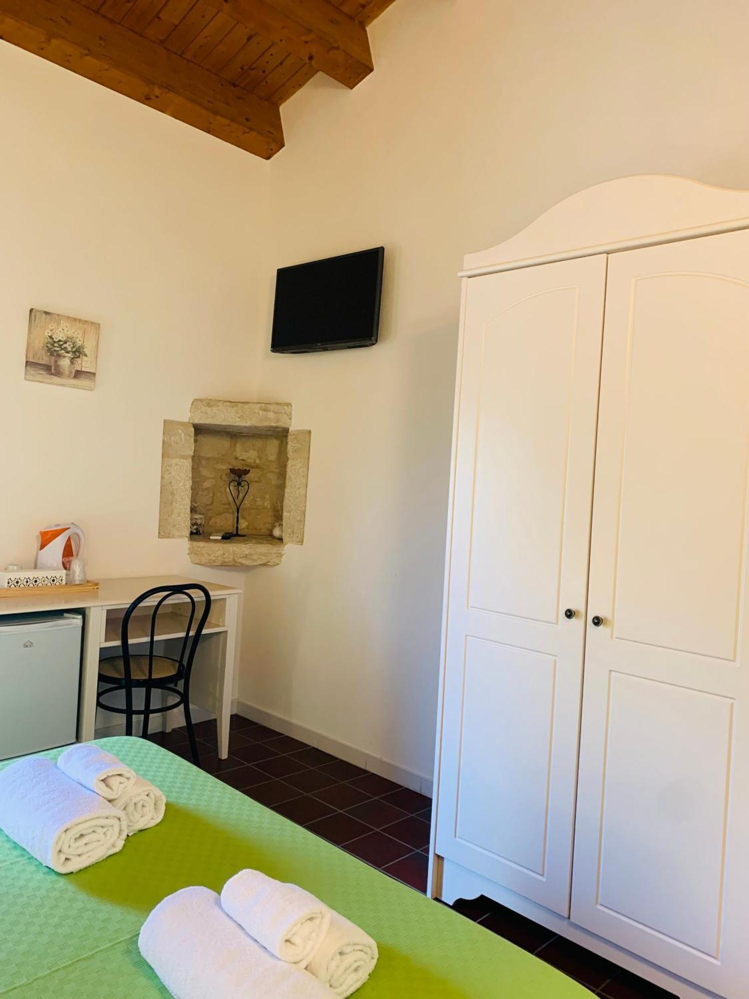 Tre Balate Natura E Relax Modica Exterior photo